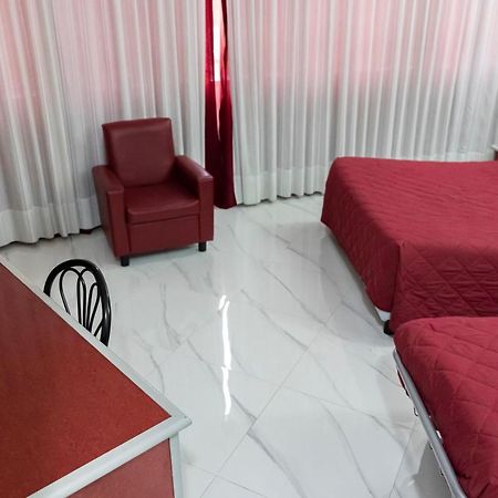 Hotel Sica Montecorvino Rovella Екстериор снимка