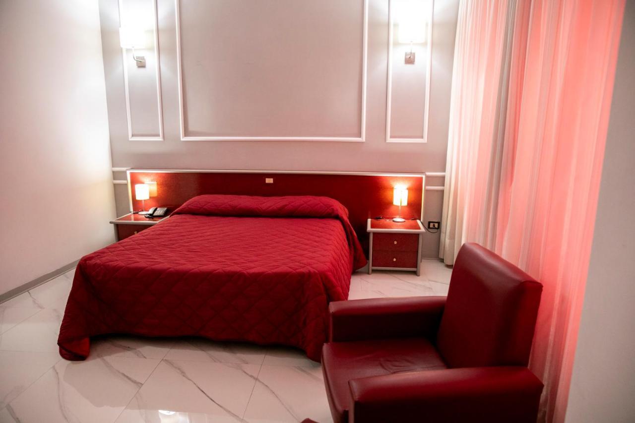 Hotel Sica Montecorvino Rovella Екстериор снимка