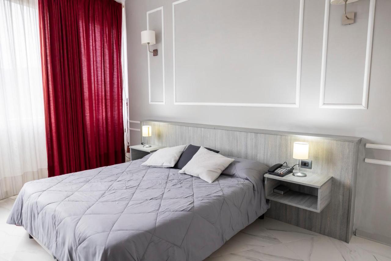 Hotel Sica Montecorvino Rovella Екстериор снимка