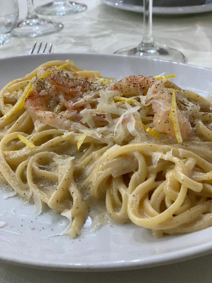 Hotel Sica Montecorvino Rovella Екстериор снимка
