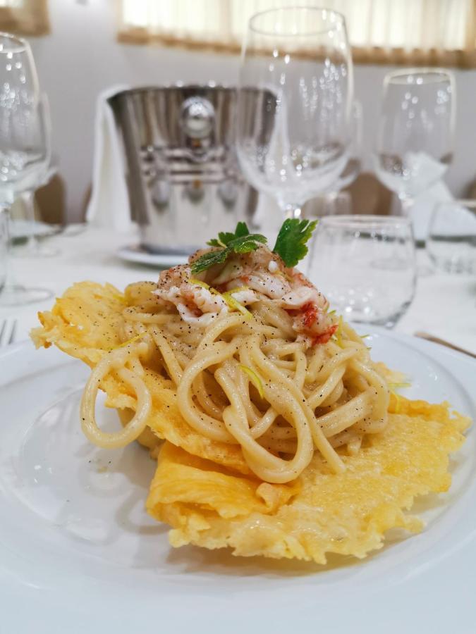 Hotel Sica Montecorvino Rovella Екстериор снимка